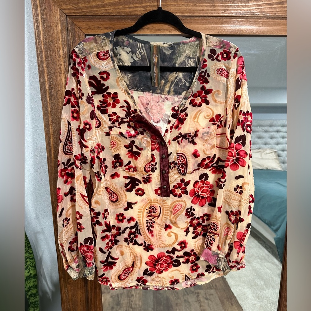 Aratta Silent Journey Velvet Floral Blouse